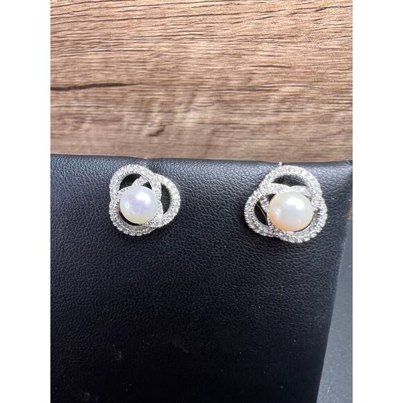 Cultured pearl swirl stud earrings in sterling silver with cz accents - Picture 11 of 14